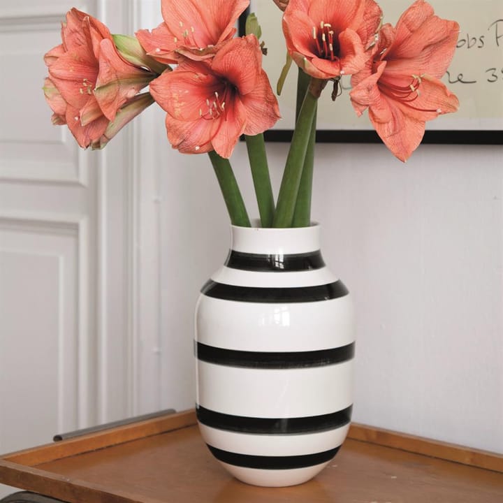 Omaggio vase stor, svart Kähler