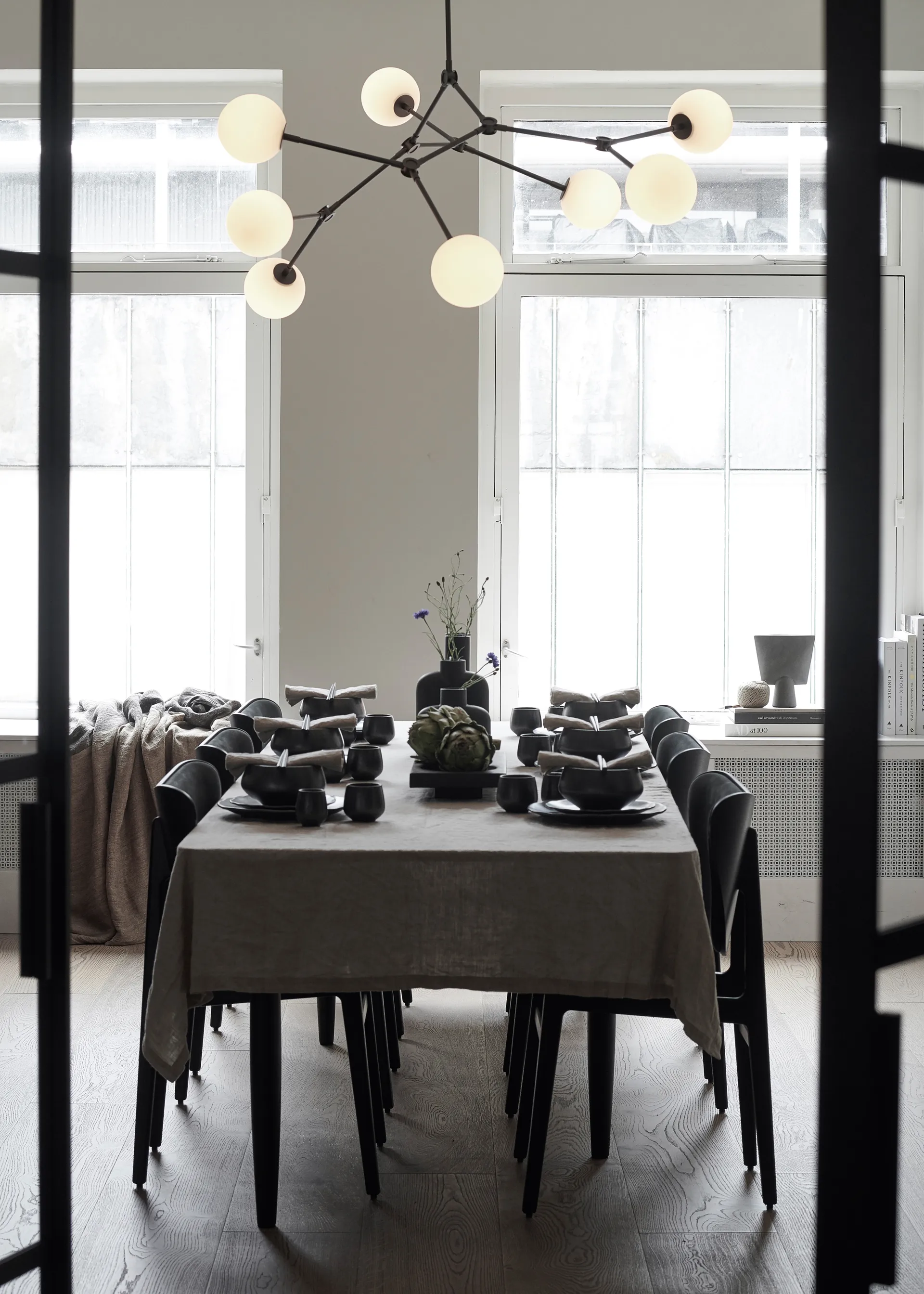 Drop Chandelier Bulp lysekrone, Grå 101 Copenhagen