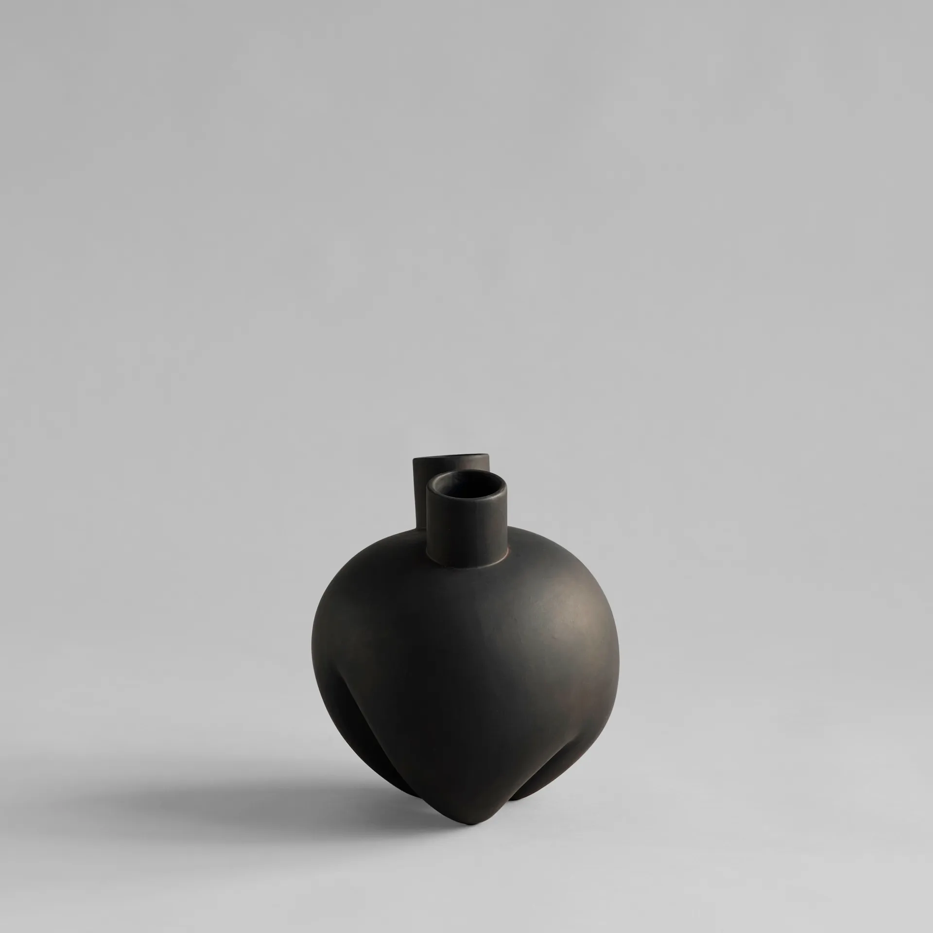 Sumo Vase Horns Ø24 cm, Coffee 101 Copenhagen