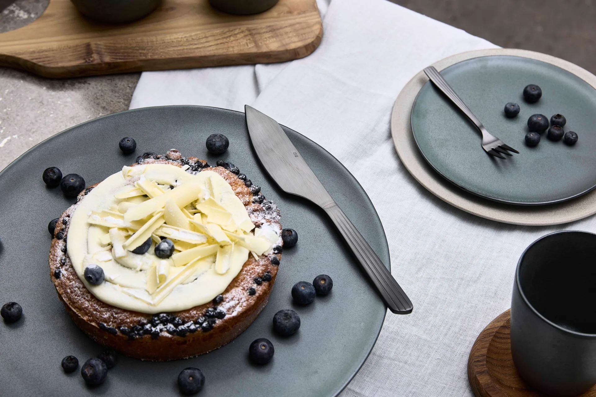 Raw kakekniv, Svart matt Aida