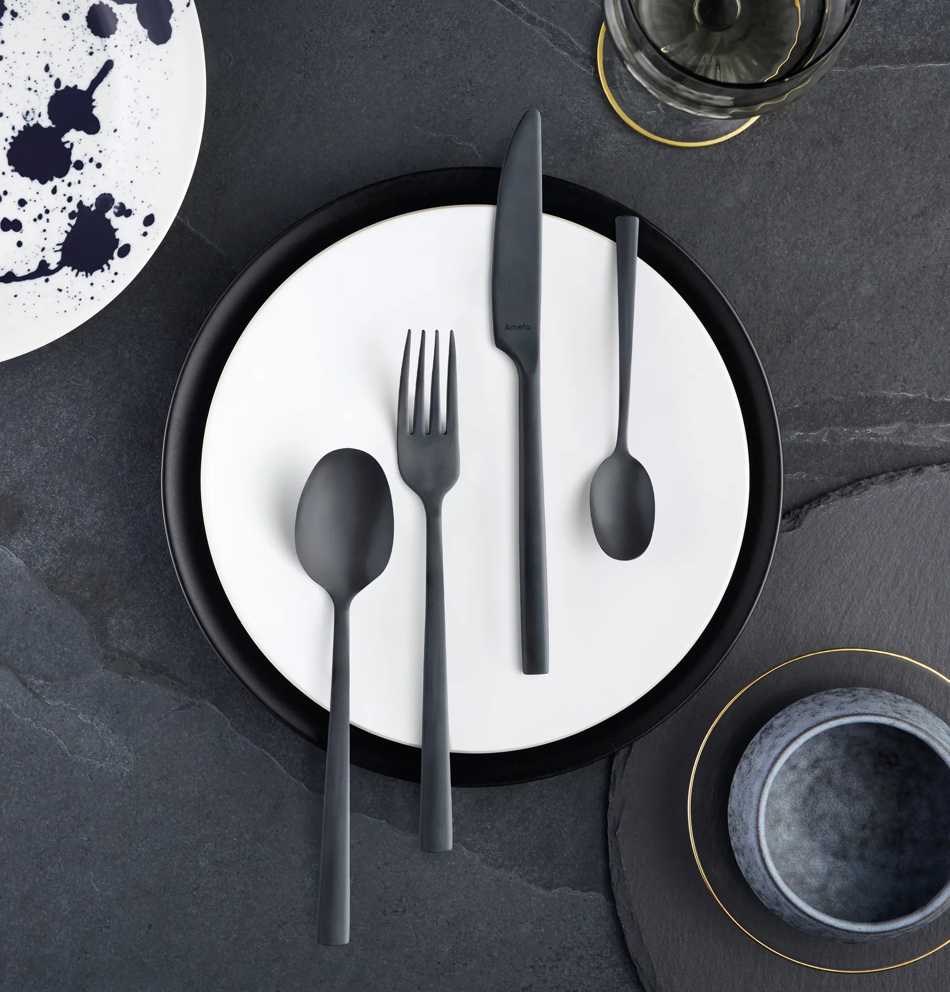 Manille Vintage bestikksett 16 deler, Svart Amefa