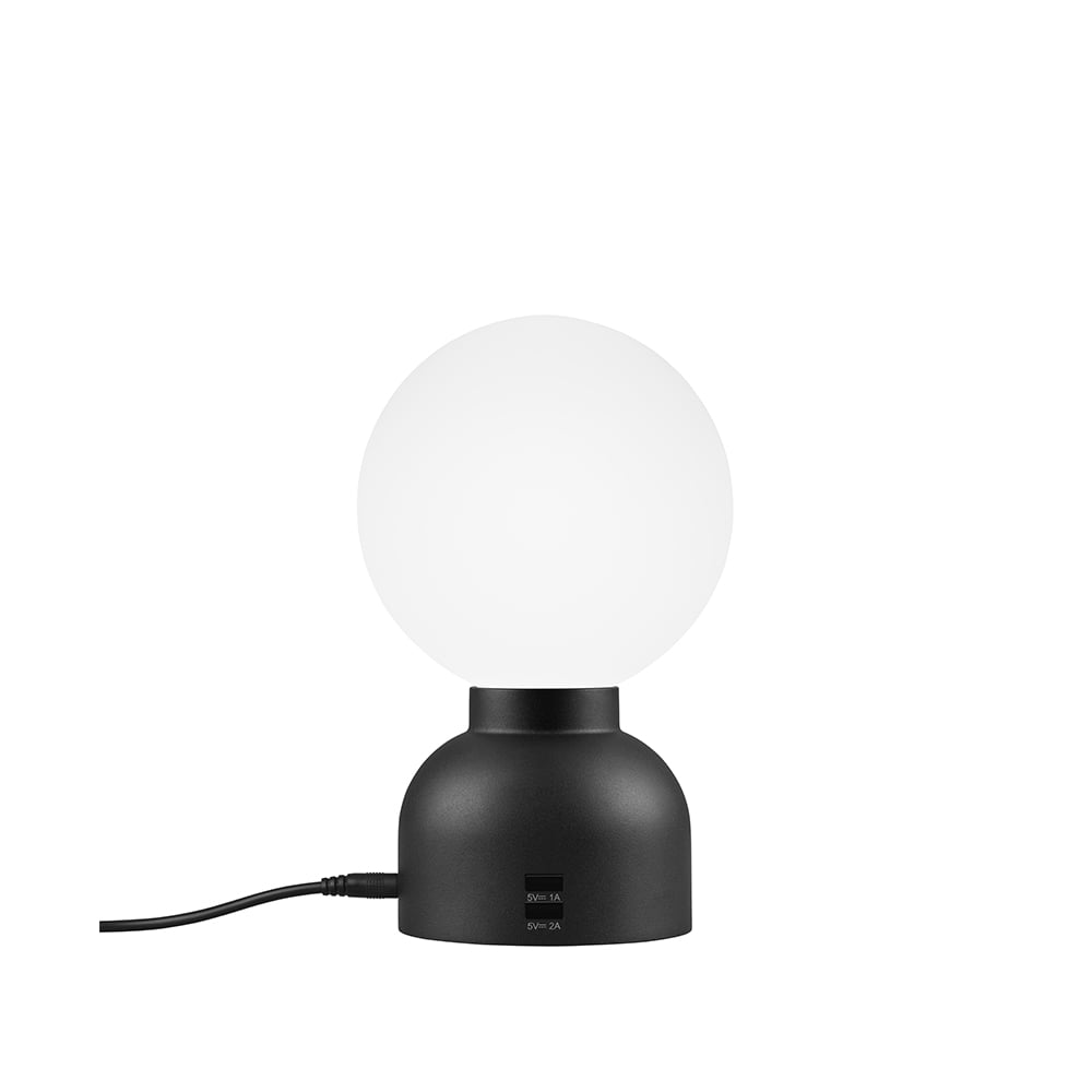 Ateljé Lyktan Pluggie bordlampe Sort, opalglass