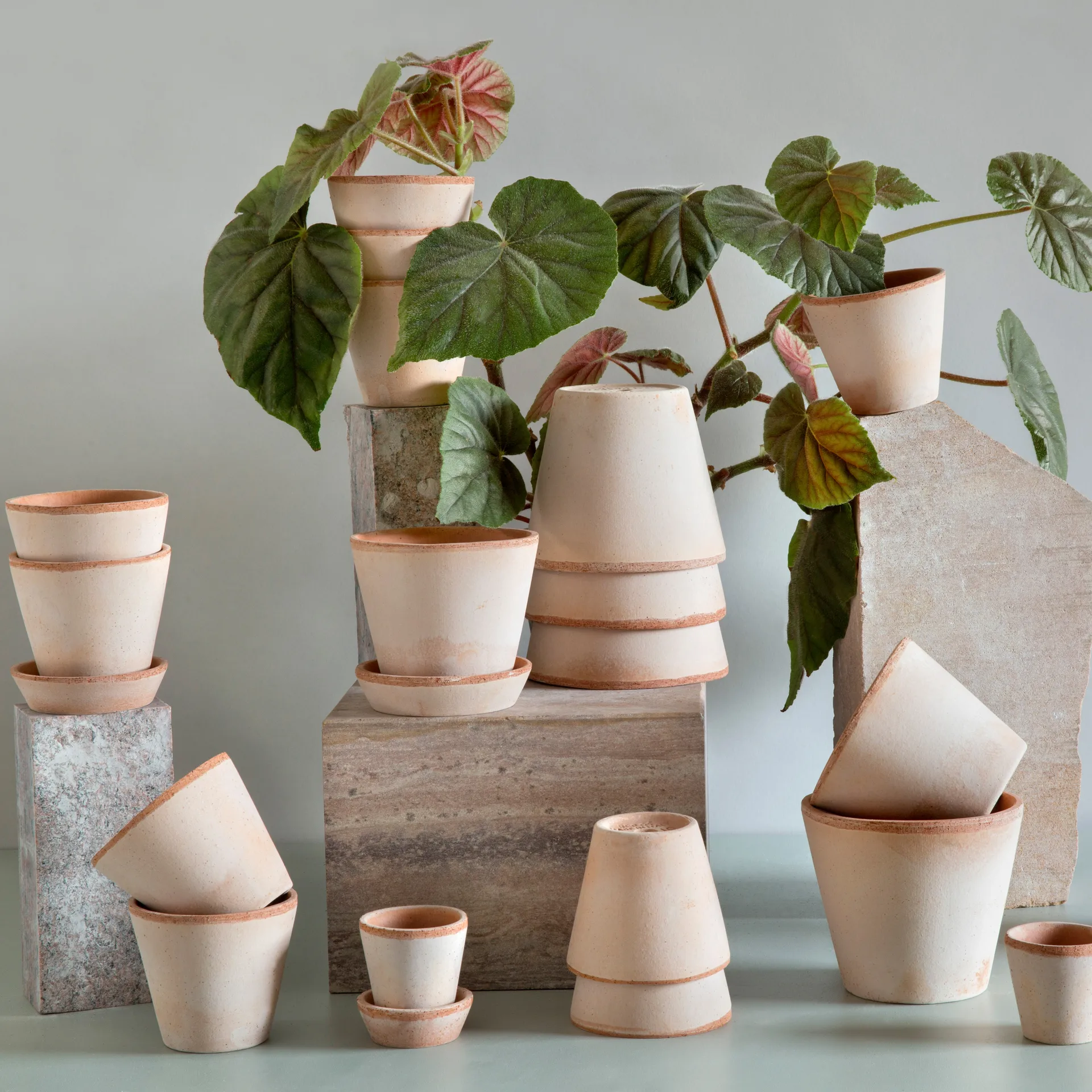 Julie krukke Ø10 cm, Rosa Bergs Potter