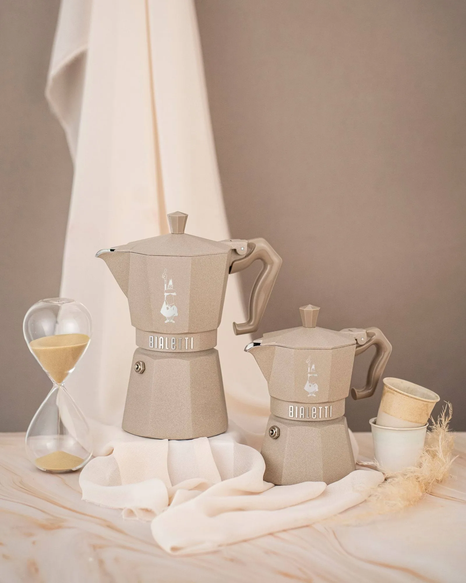 Bialetti eksklusiv mokkakanne induksjon, Beige, 3 kopper Bialetti