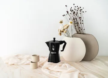 Bialetti eksklusiv mokkakanne - Svart, 6 kopper - Bialetti