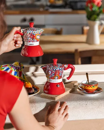 Bialetti x Dolce & Gabbana mokkakanne induksjon - Sicilian cart, 2 kopper - Bialetti