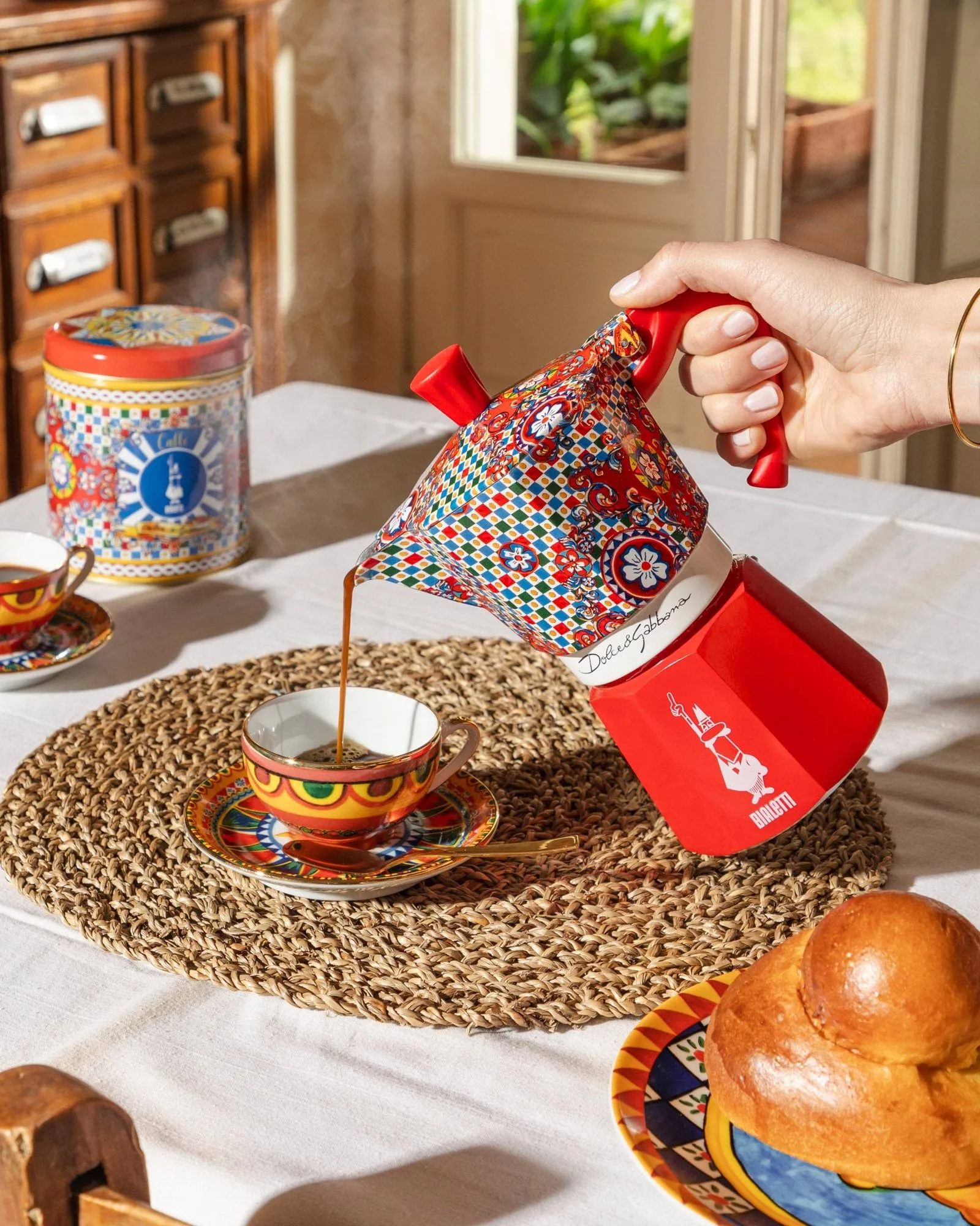 Bialetti x Dolce & Gabbana mokkakanne, Sicilian cart, 6 kopper Bialetti