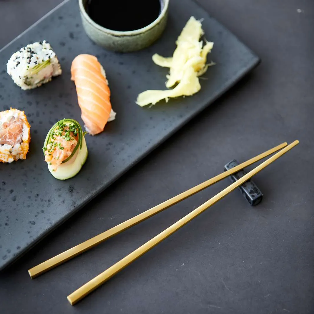 Bitz spisepinner sett, Messing Bitz