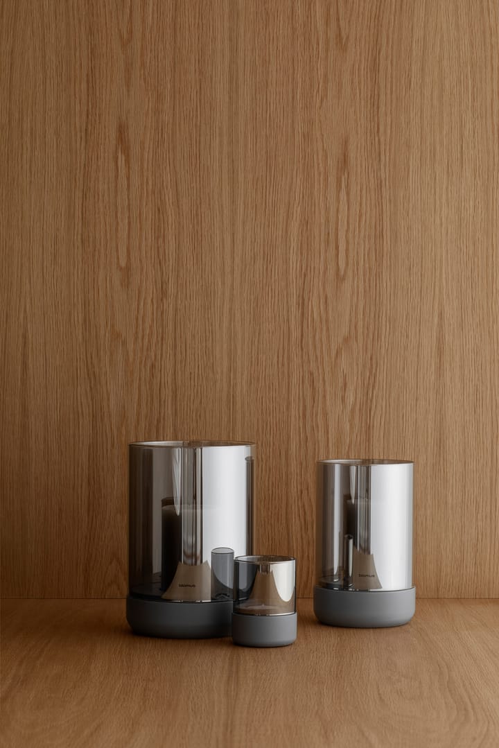 Calma stormlykt Ø15 cm, Gray-smoke blomus