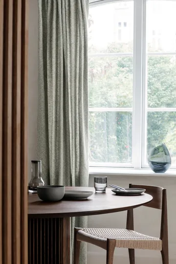 Lungo vannkaraffel 0,6 l - Smoke - blomus