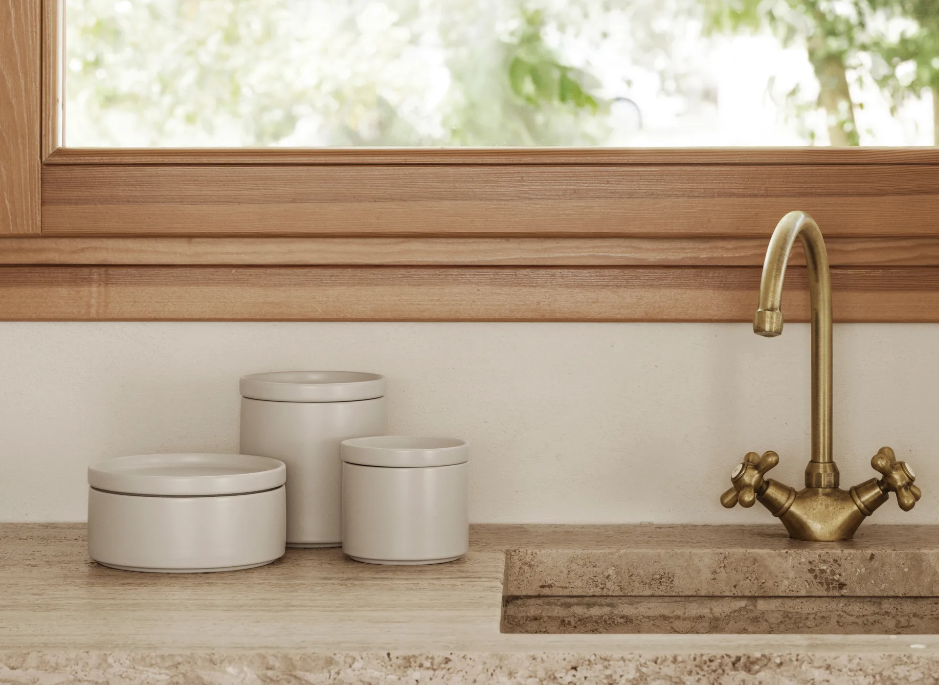 Pilar oppbevaringskrukke med lokk, Moonbeam, Ø10x9 cm blomus