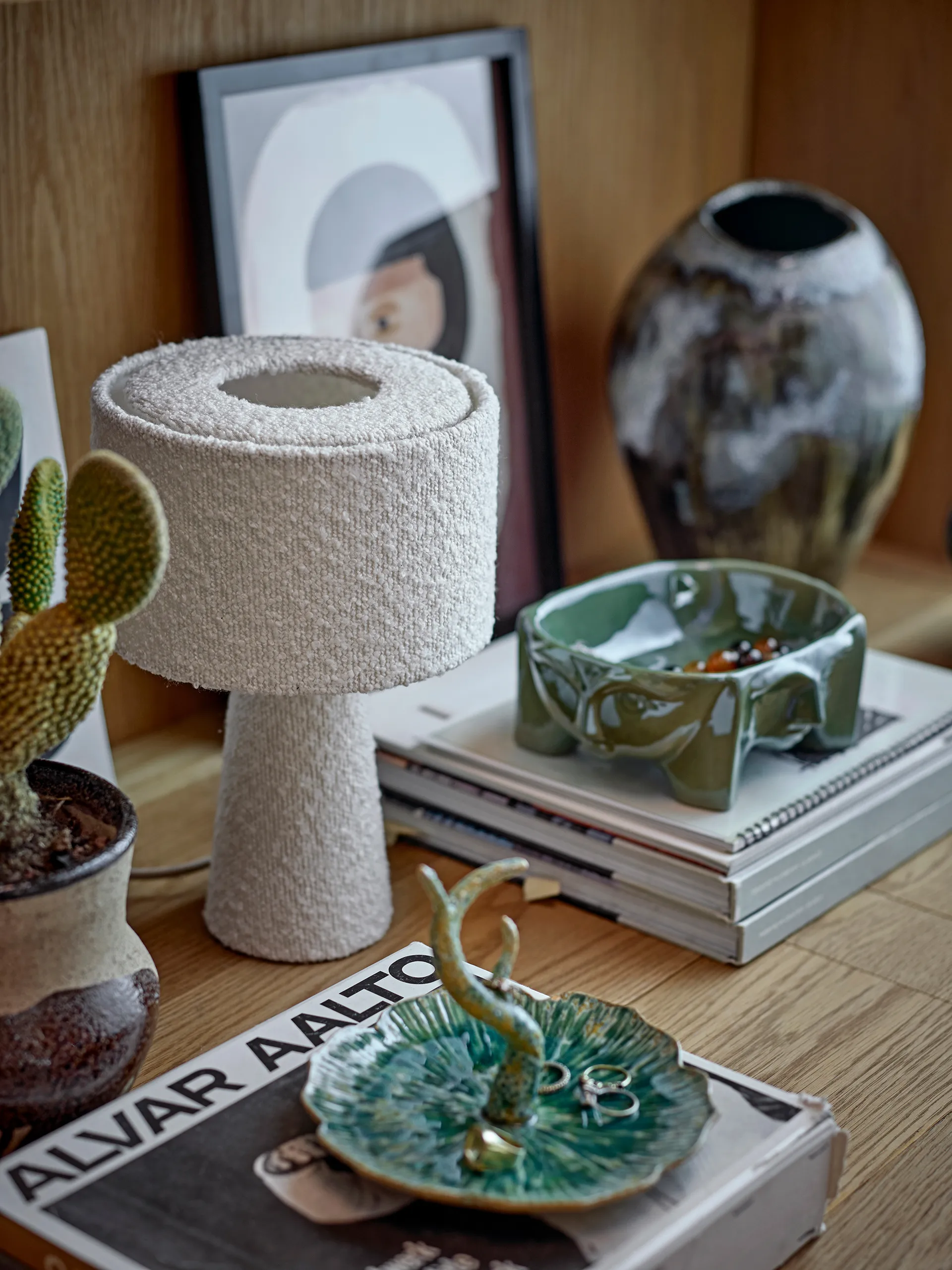 Emmie bordlampe Ø 20 cm, Hvit Bloomingville