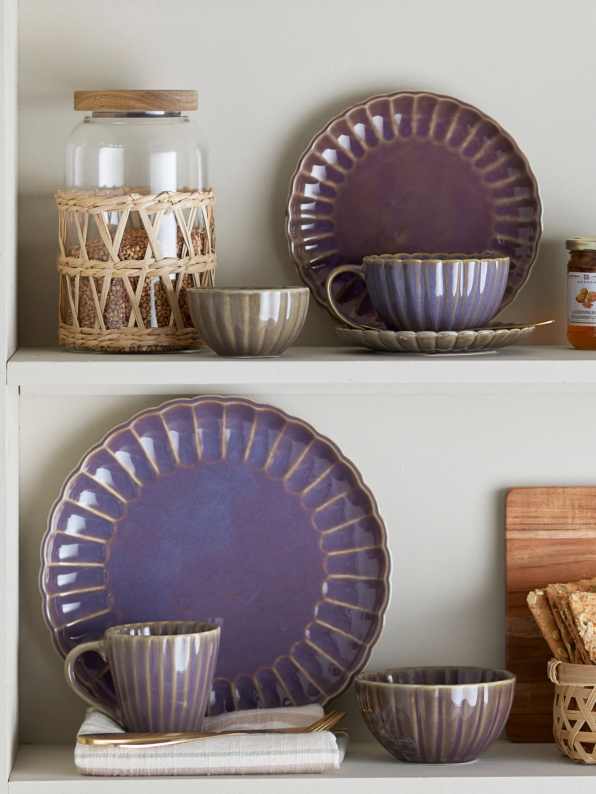 Latina kopp 22 cl med fat, Purple Bloomingville