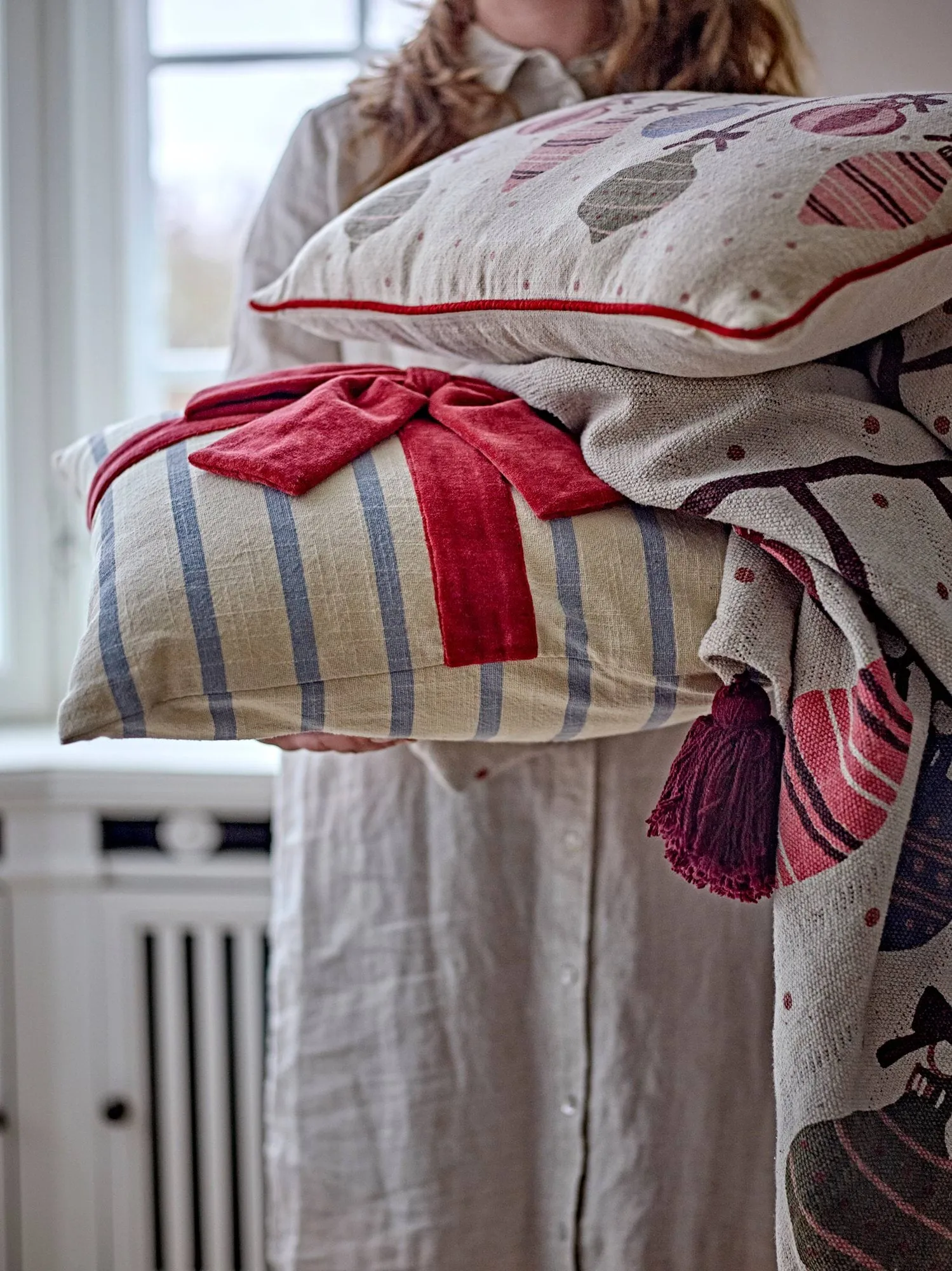 Ornamentia pute, Rød, 50x35 cm Bloomingville