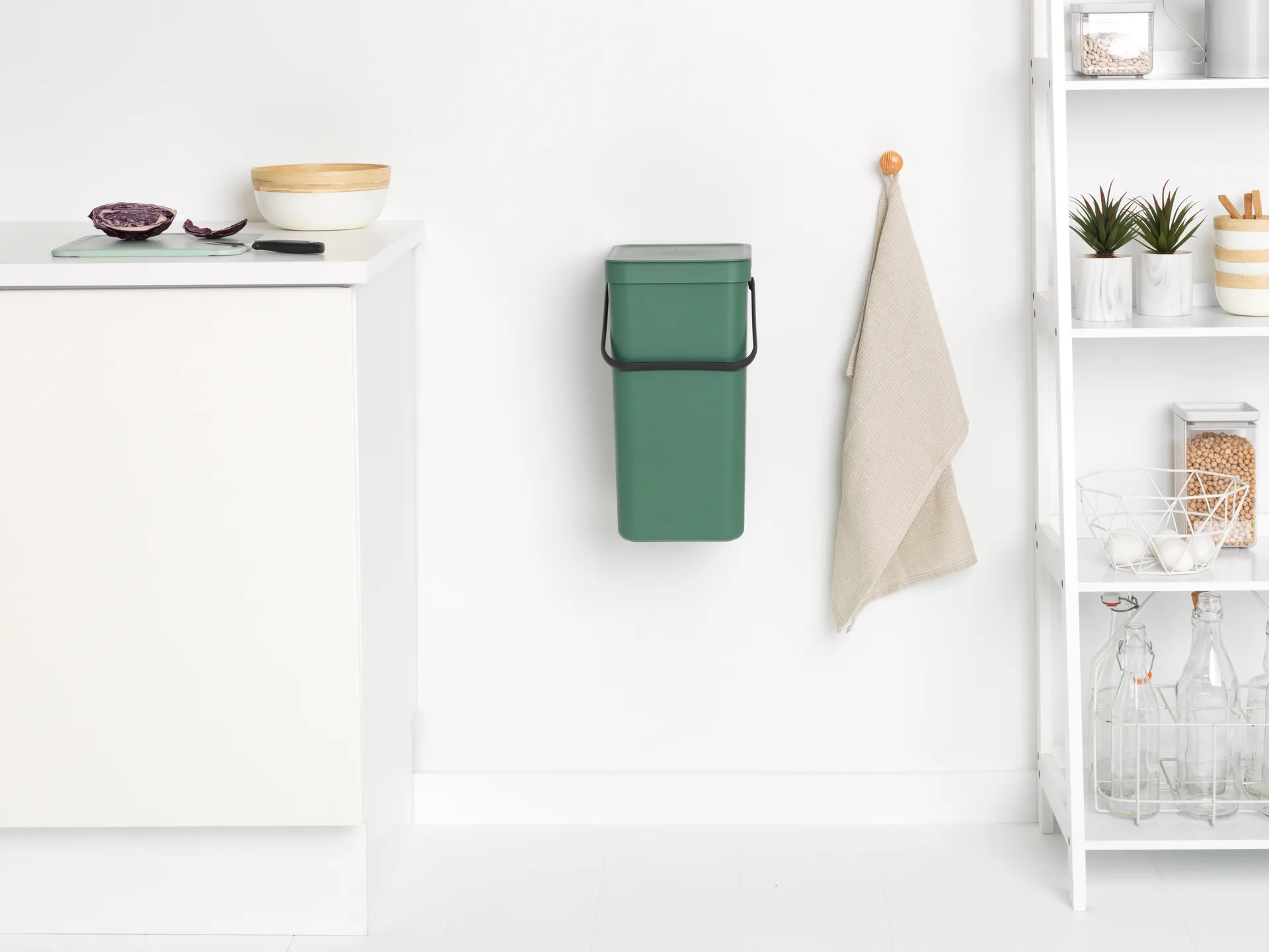 Avfallsbøtte Sort & Go 16L, Fir Green Brabantia