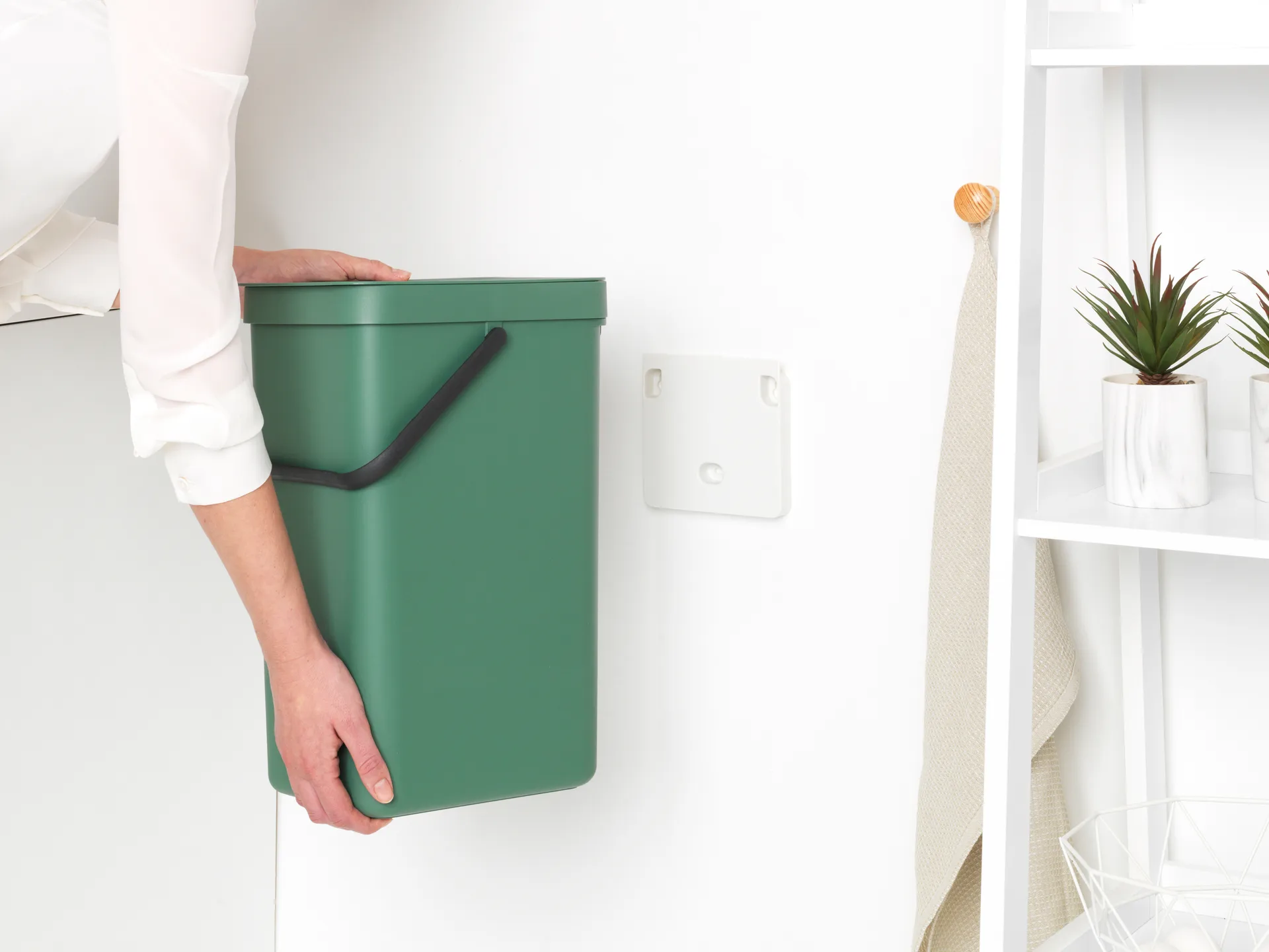 Avfallsbøtte Sort & Go 16L, Fir Green Brabantia