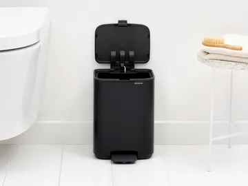 Bo pedalbøtte 4 L - Matt Black - Brabantia