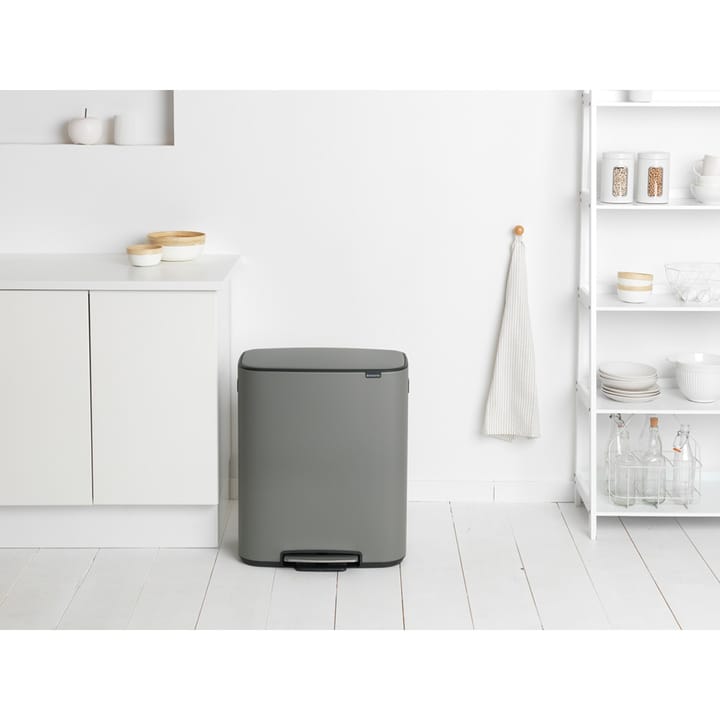 Bo pedalbøtte 60 L, Mineral concrete grey Brabantia