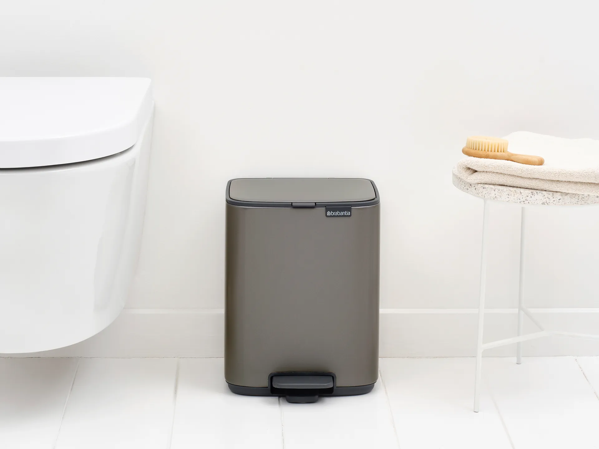 Bo pedalbøtte 7 l, Platinum Brabantia