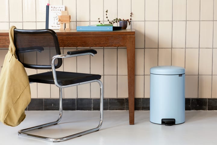 New Icon pedalbøtte 20 liter, Dreamy blue Brabantia