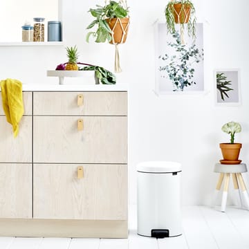 New Icon pedalbøtte 20 liter - white (hvit) - Brabantia