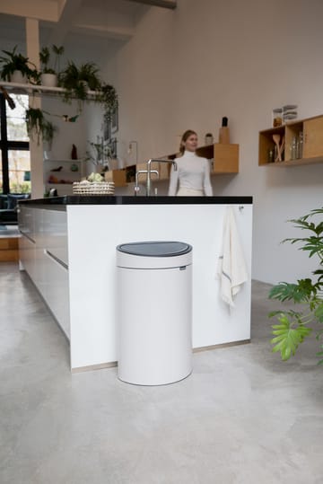 Touch Bin søppelbøtte 40 liter - Soft Beige - Brabantia