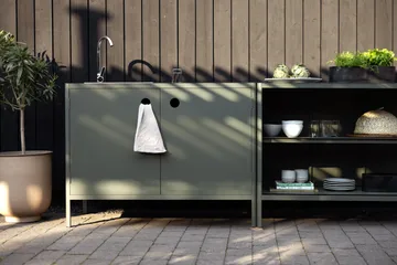 Kelia utekjøkken benk med hyller - Nordic green, 121x91x64 cm - Brafab