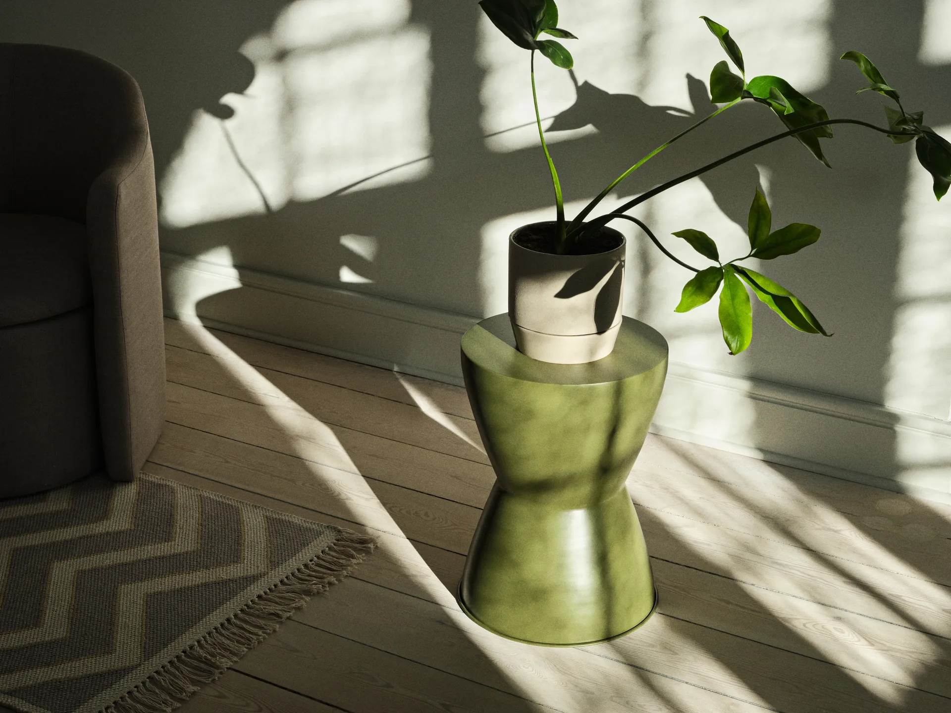 Ebbe krakk Ø33x46 cm, Army green Broste Copenhagen