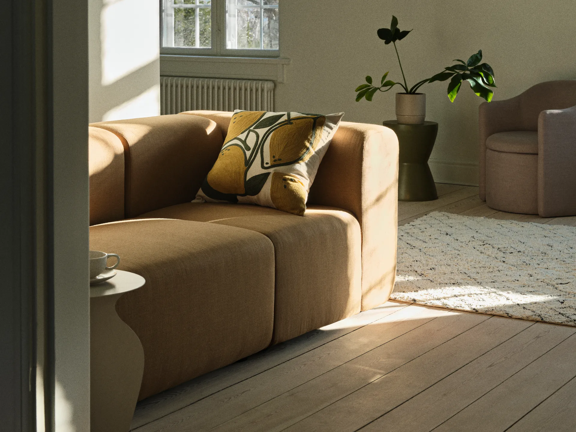 Ebbe krakk Ø33x46 cm, Army green Broste Copenhagen