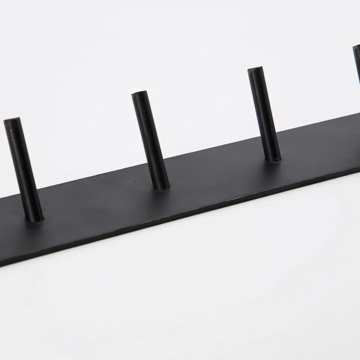 Kyrkja knaggrekke 60 cm, Coal byNORD