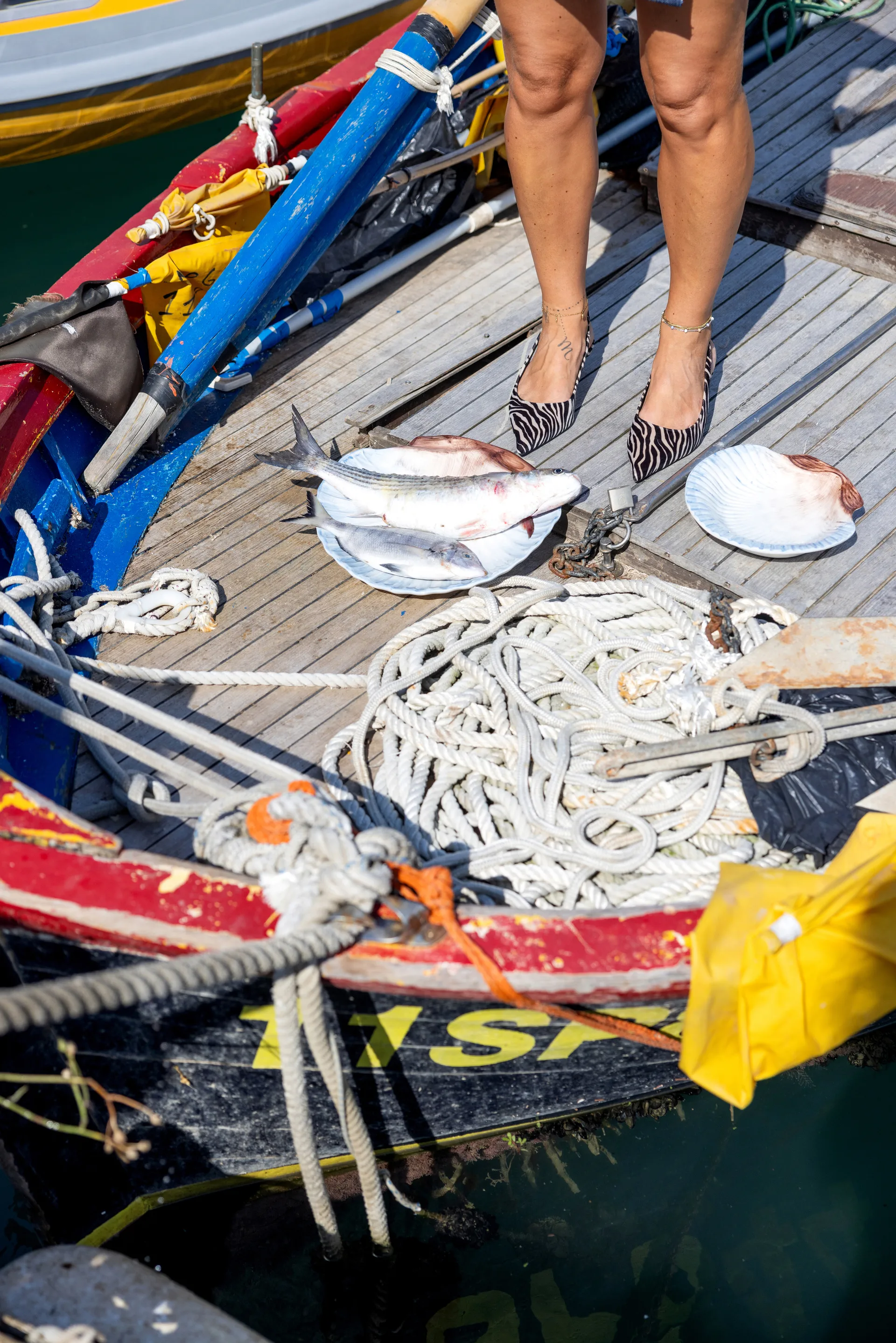 Armona serveringsfat 32x32,5 cm, Lyseblå Byon