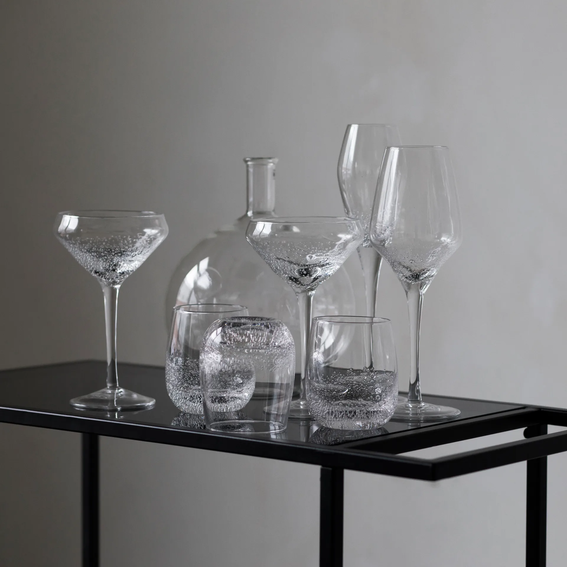 Bubbles vinglass, Klar Byon
