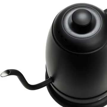 Champion Pour Over Elegant vannkoker - Mattsvart, 1 l - Champion