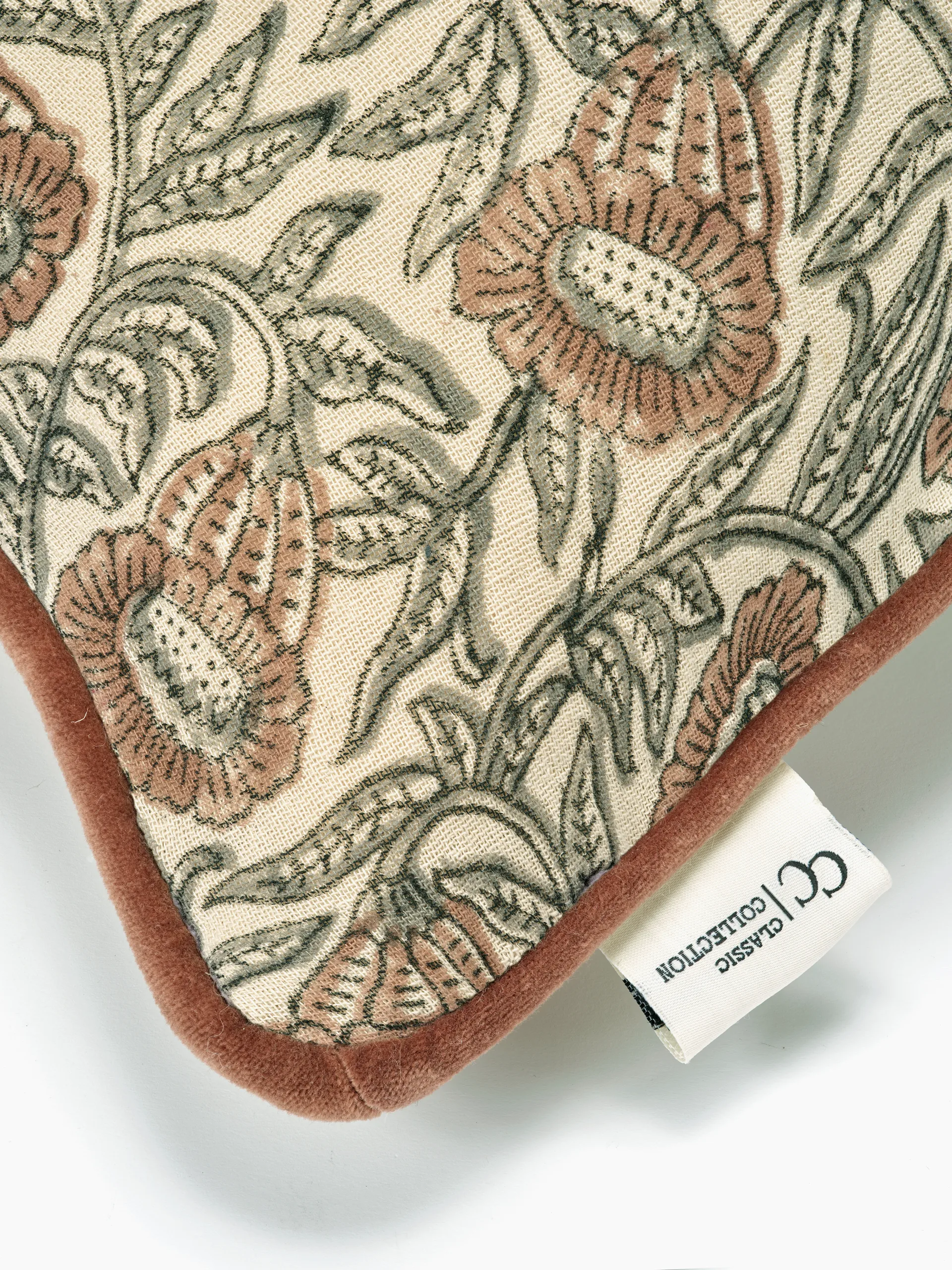 Bell putetrekk 50x50 cm, Mocha Classic Collection