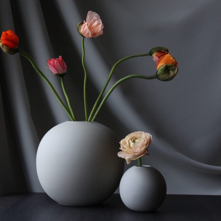 Ball vase grey, 20 cm Cooee Design