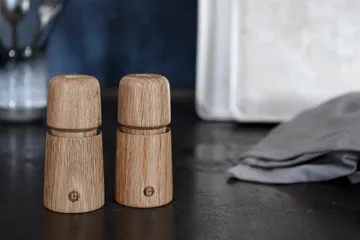 Stockholm krydderkvern - Natural, FSC oak, 11 cm - Crushgrind