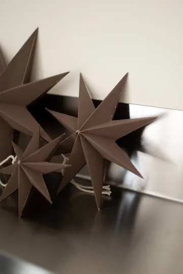 Paper winter star dekorasjonshengel - Brown, medium, Ø14 cm - DBKD