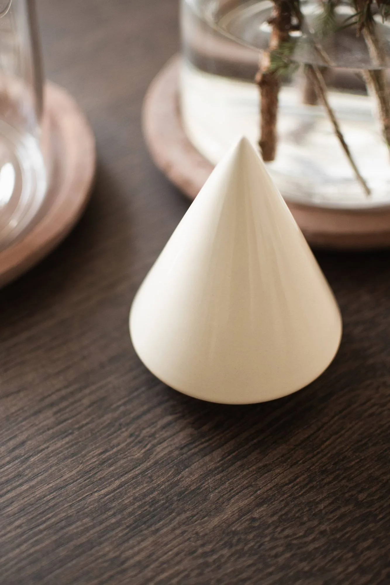 Peak tre dekorasjonsdetalj, Shiny creme, Ø9 cm DBKD