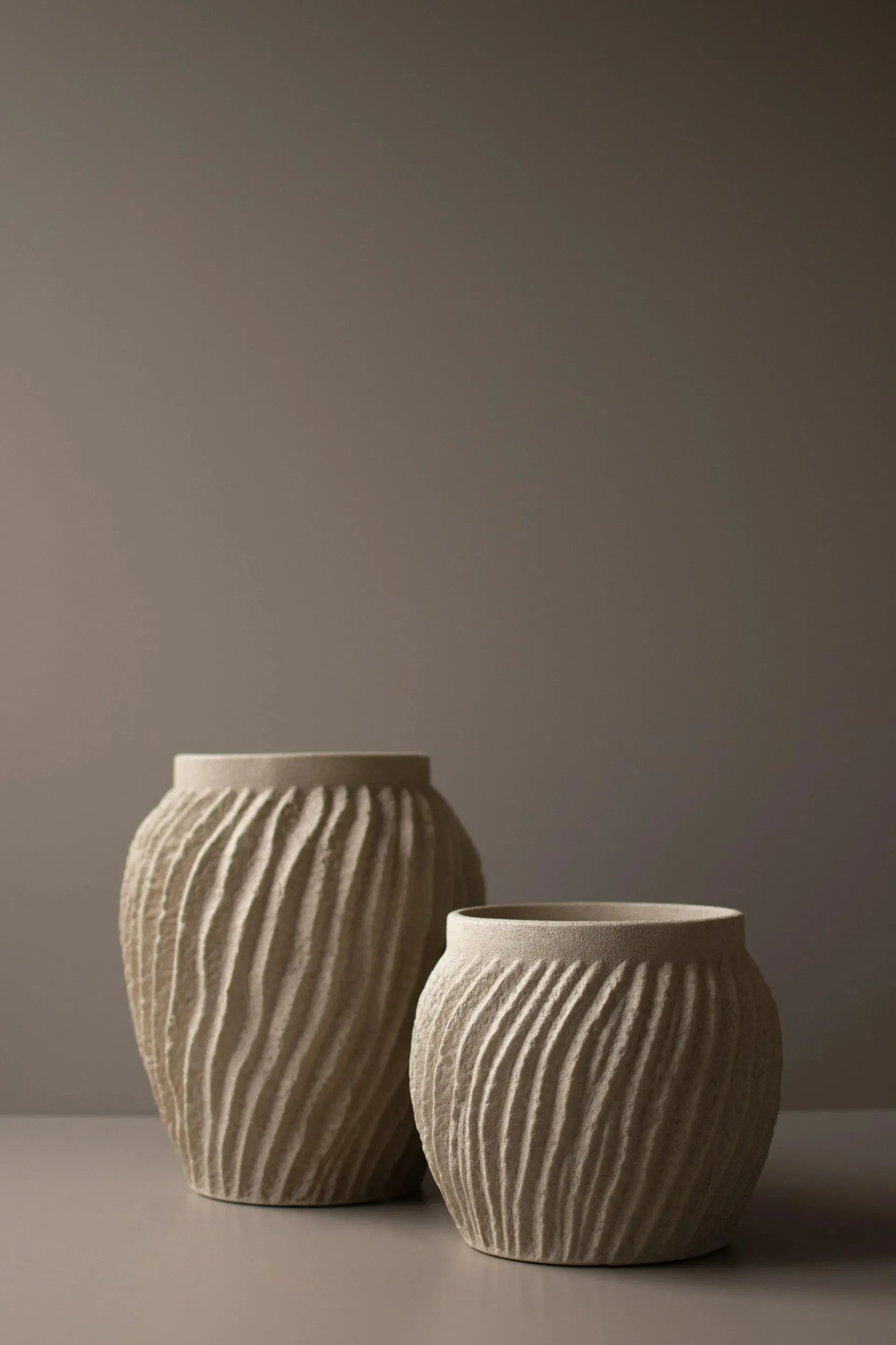 Raw vase 19 cm, Sandy mole DBKD