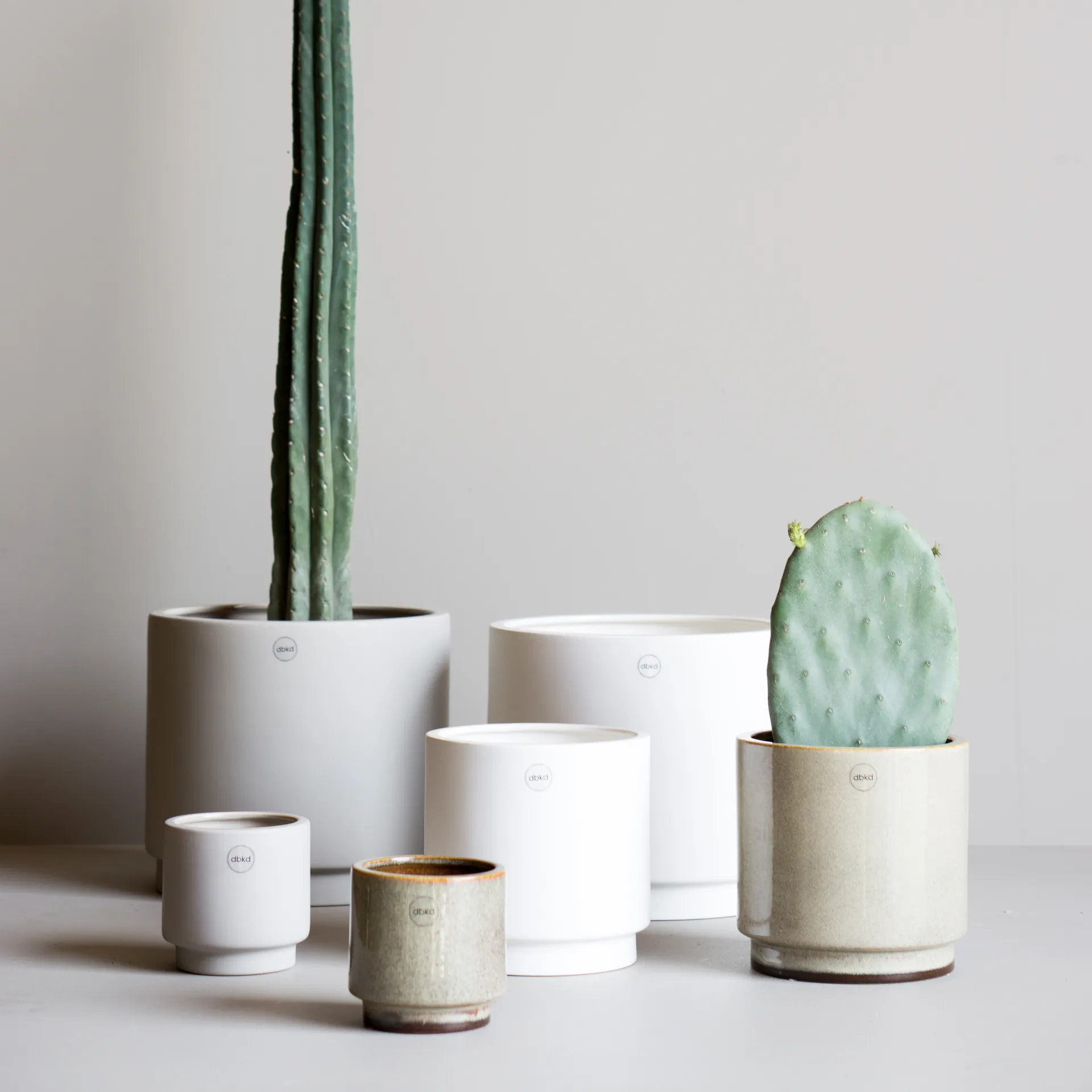 Solid krukke white, Medium ø16 cm DBKD