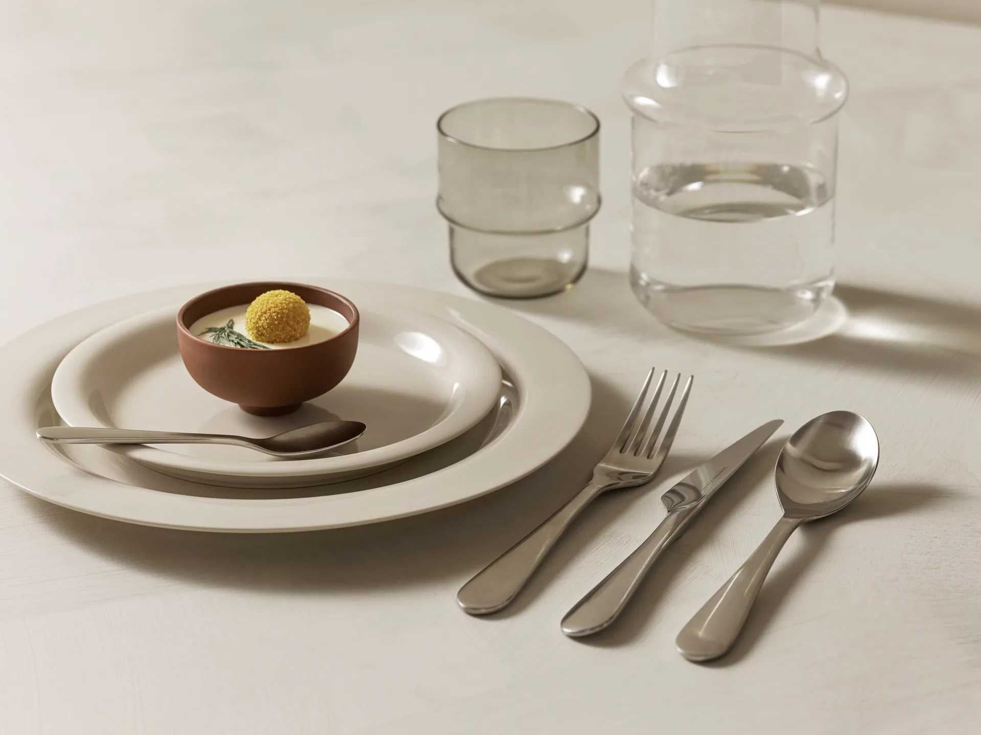 Stockholm Mono bestikksett 16 deler, Rustfritt stål Design House Stockholm