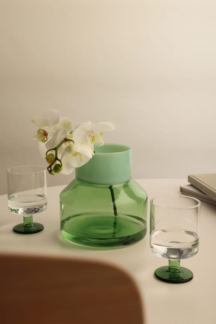 Generous vase large Ø 16,5 cm, Milky green-green Design Letters