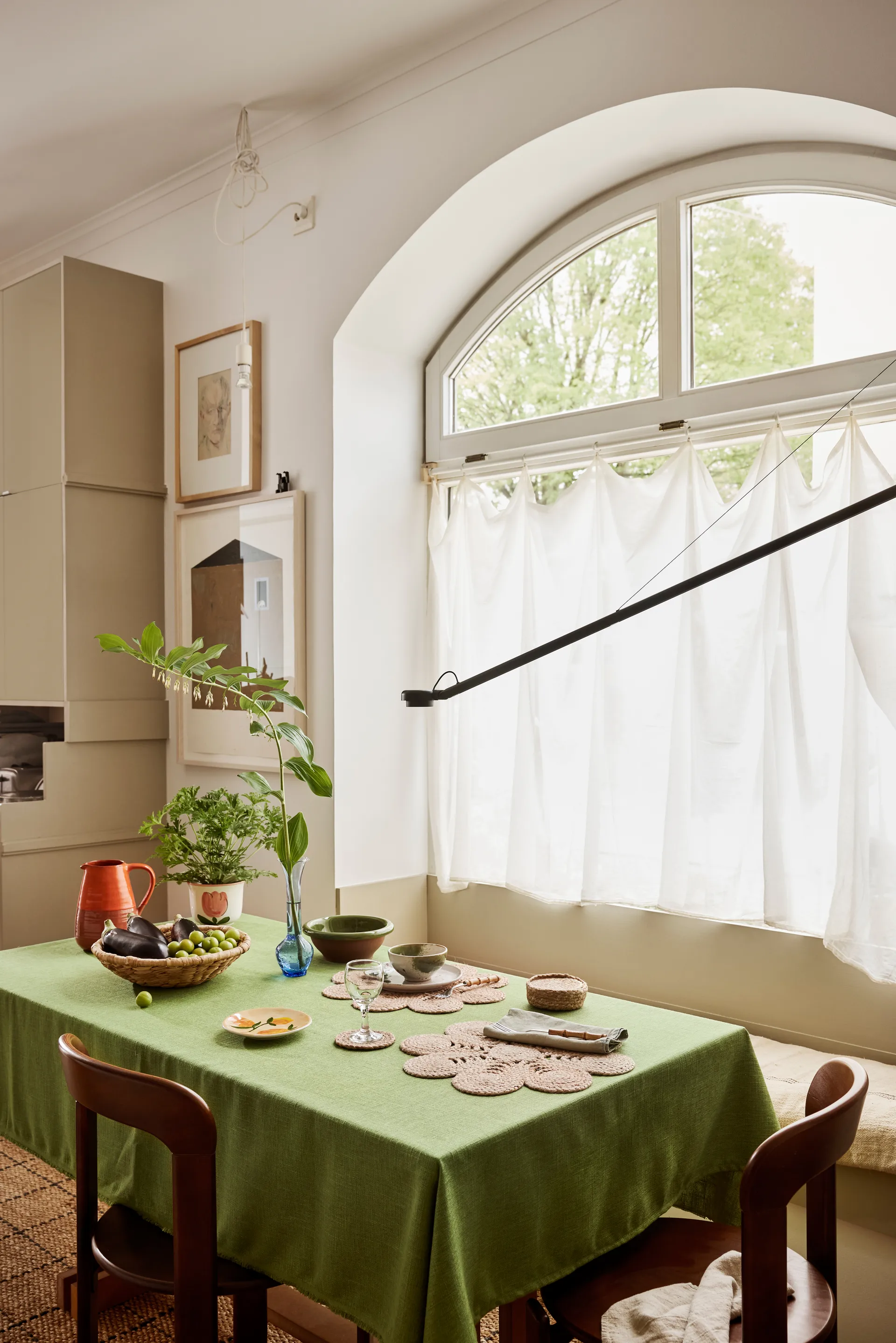 Elin spisebrikke anemone Ø40 cm, Natural Dixie