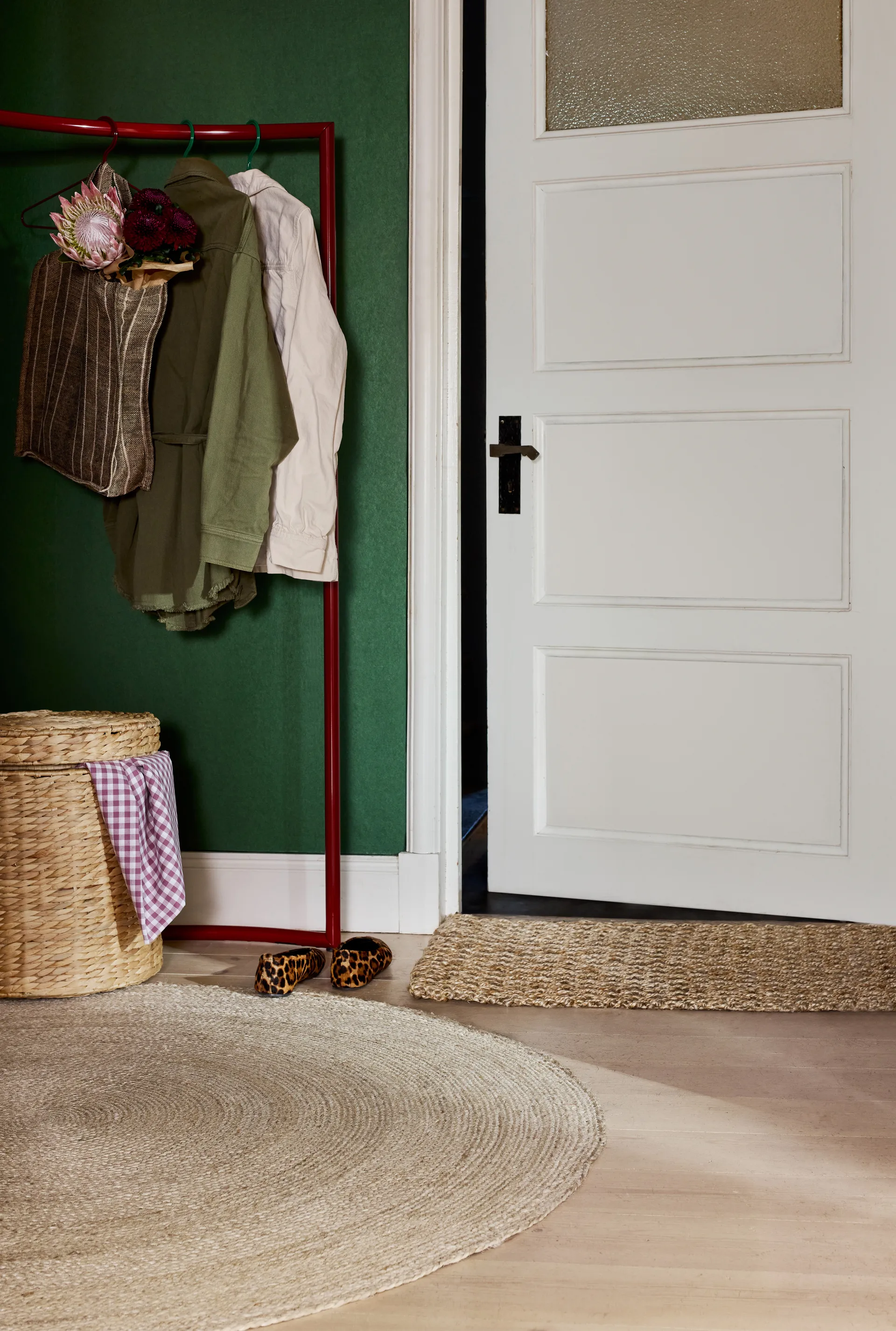 Lily sittpuff med lokk Ø41x43 cm, Natural Dixie