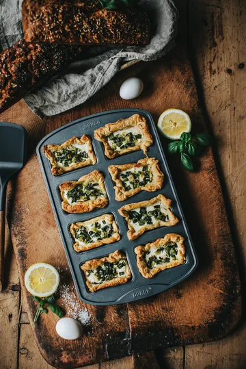 Karabo mini brødform 8 former - 39,4×25,4×4 cm - Dorre