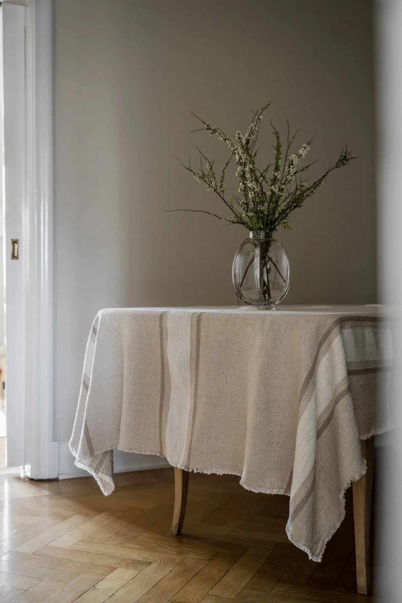 Ernst bordduk, Natur-hvit-beige, 145x300 cm ERNST