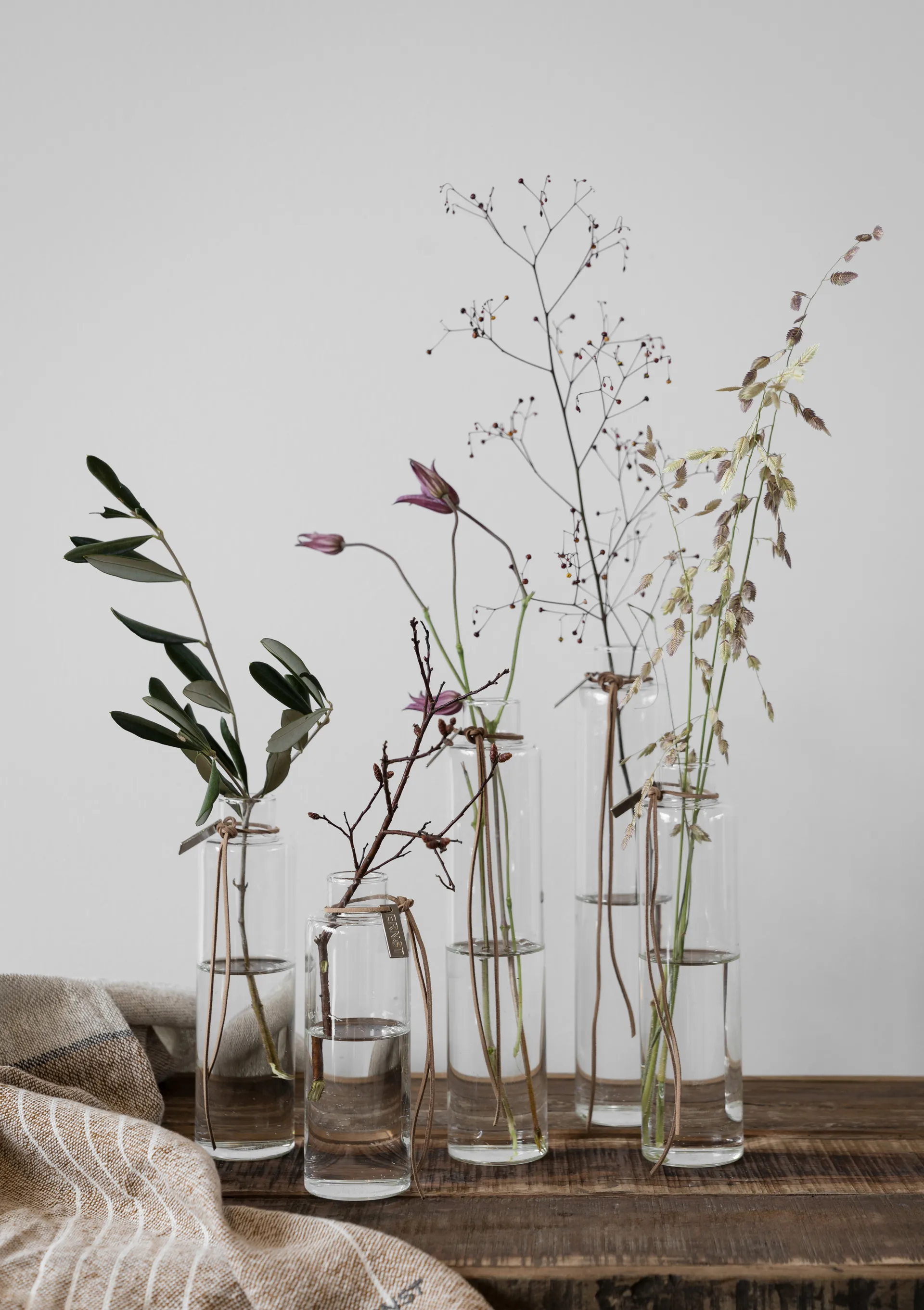 Ernst glassvase Ø5 cm, H 23 cm ERNST