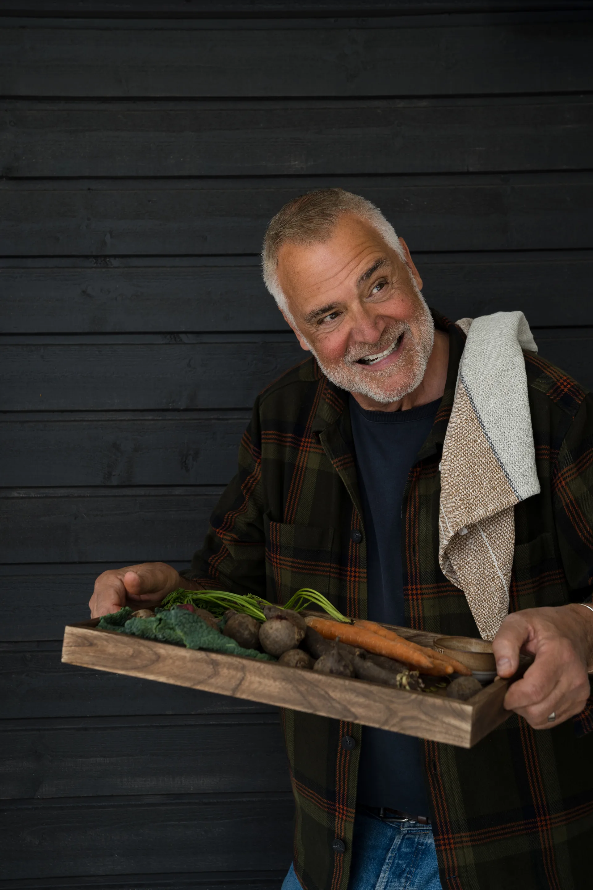 Ernst serveringsbrett 30x45 cm, Mørkebrun ERNST