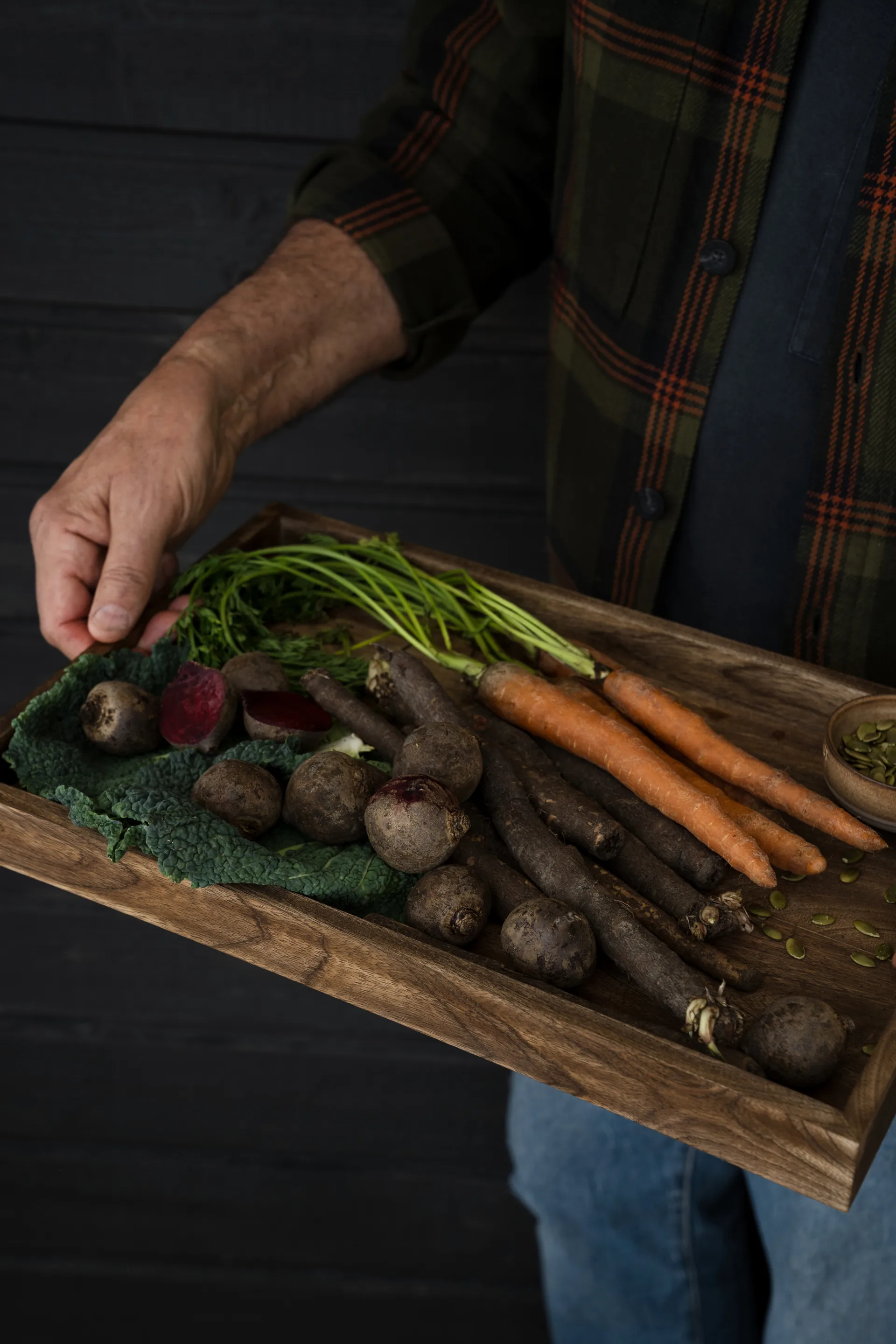 Ernst serveringsbrett 30x45 cm, Mørkebrun ERNST