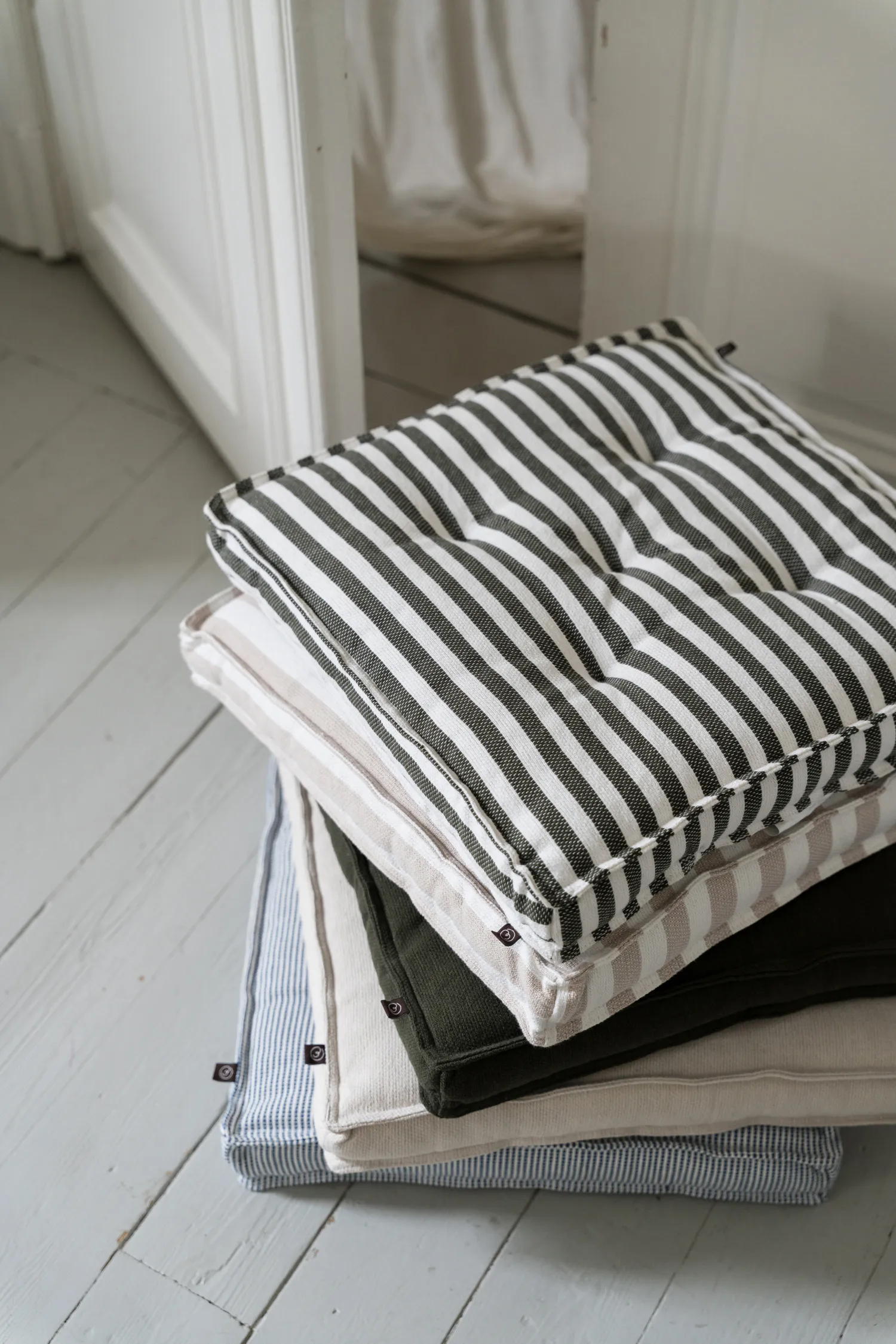 Ernst sittepute 40x40 cm, Beige ERNST